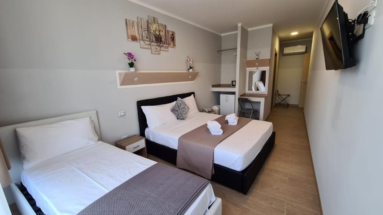 Atico Hotel Desenzano del Garda Exteriér fotografie